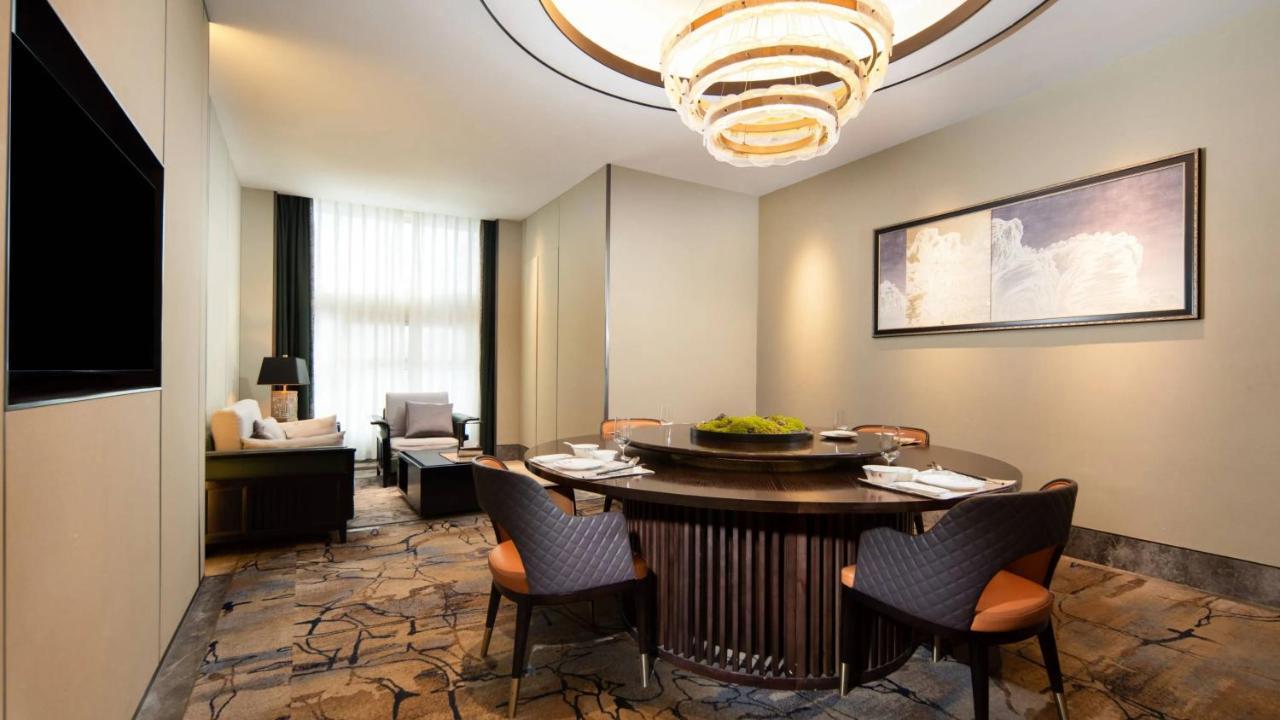 Holiday Inn Shijiazhuang Central By Ihg Exterior foto
